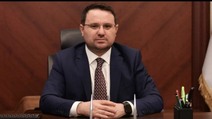 Αμείλικτος δικαστικός ή διώκτης των αντιπάλων του Ερντογάν; – Ποιος είναι ο νέος υπουργός Δικαιοσύνης της Τουρκίας, Ακίν Γκιουρλέκ