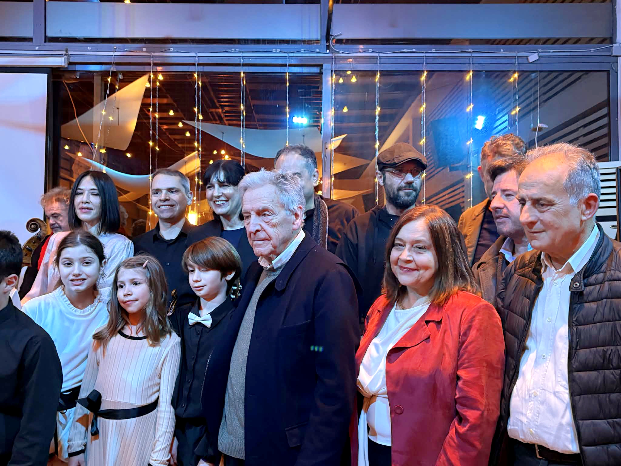 “Βραδιά Δημοκρατίας και Μνήμης: Η Καλαμαριά απέτισε φόρο τιμής στον Κώστα Γαβρά”