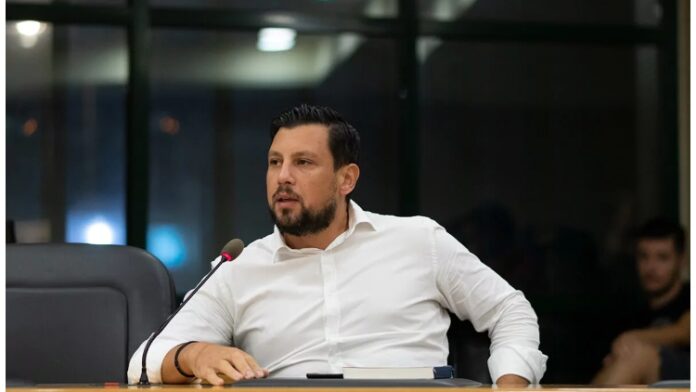 Στ. Ψυρρόπουλος: “Η ΕΥΔΑΠ να εκπληρώσει τις ευθύνες της για τα έργα στην Ηλιούπολη”