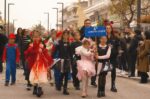Ο Ασπρόπυργος γέμισε ζωντάνια και χρώμα – Θεαματική Καρναβαλική παρέλαση με τη συμμετοχή όλης της κοινότητας