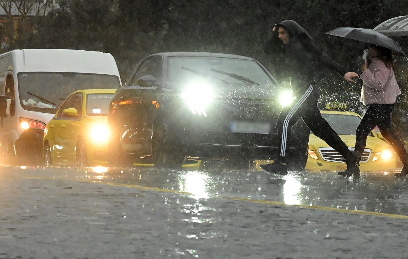 Ενεργοποιείται το σχέδιο δράσης για την αντιμετώπιση κινδύνων από την κακοκαιρία – Οδηγίες της Πολιτικής Προστασίας στους πολίτες