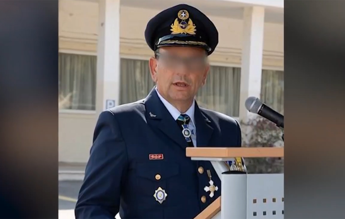 «Γνωρίζουμε τη διεύθυνσή σου και την εργασία σου»: Ο σμήναρχος κατηγορούμενος για κατασκοπεία αποκαλύπτει τον εκβιασμό από Κινέζους