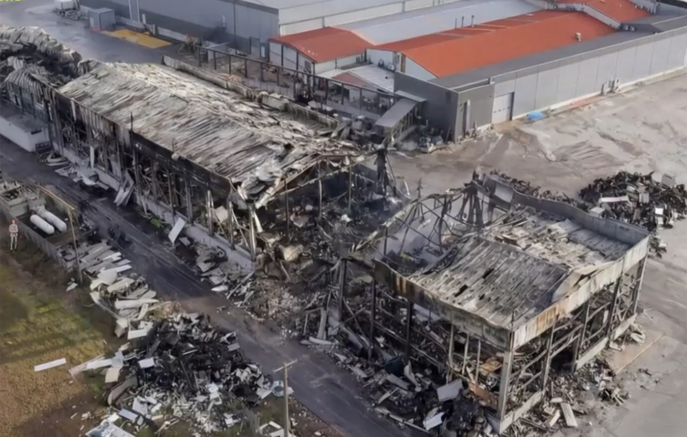 Βιολάντα: Καθαρίστριες καταγγέλλουν ότι κλήθηκαν να καθαρίσουν, παρά τον κίνδυνο νέας ανάφλεξης