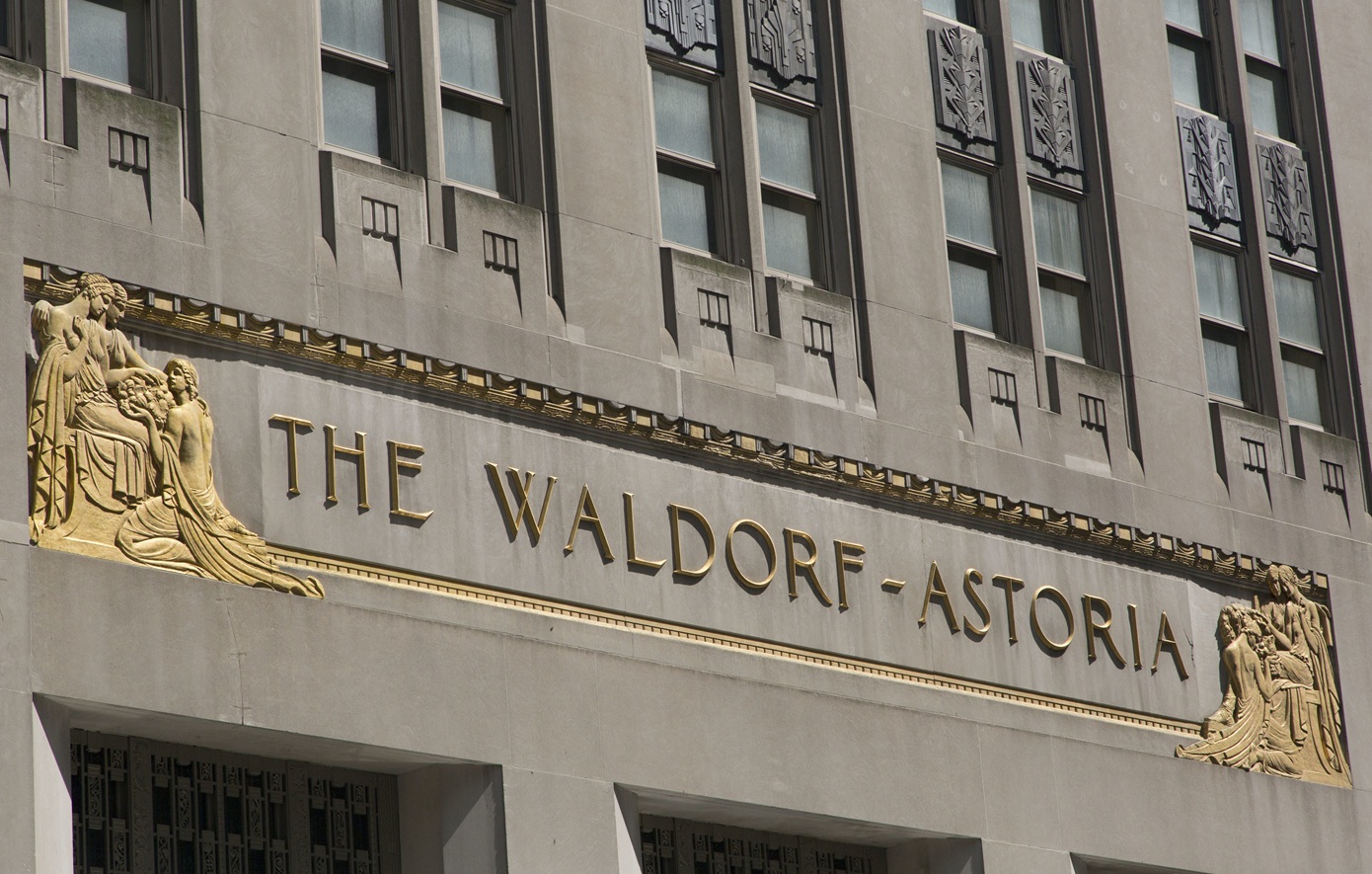 Waldorf Astoria: Μετά από ανακαίνιση-γίγας, οι Κινέζοι αποχωρούν από το θρυλικό ξενοδοχείο της Νέας Υόρκης