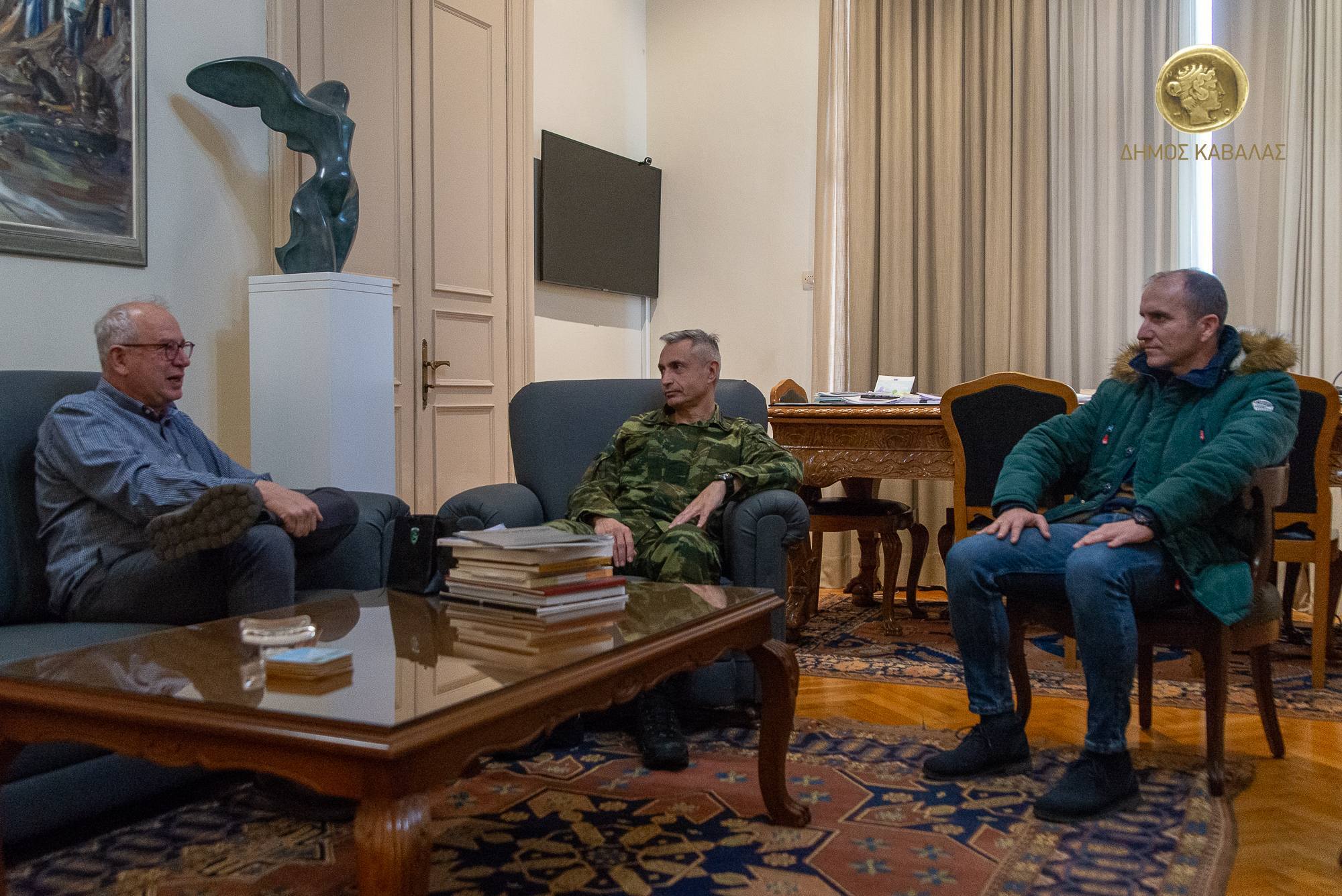 Συνάντηση Δημάρχου Καβάλας με τον καινούργιο Διοικητή της ΧΧ ΤΘ Μεραρχίας