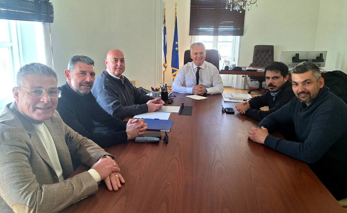 Περιφέρεια Πελοποννήσου: Σύσκεψη Δ. Πτωχού με ΠΟΕΕ για καινοτόμο πρόγραμμα ενίσχυσης