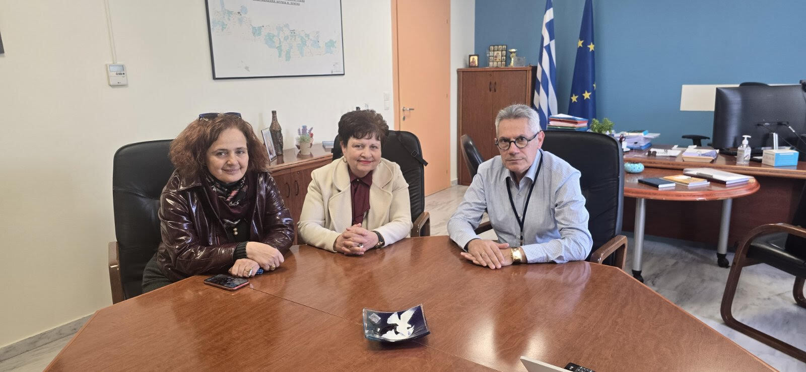 Σύσκεψη δήμου Ηρακλείου Κρήτης με τον επικεφαλής της 7ης ΥΠΕ