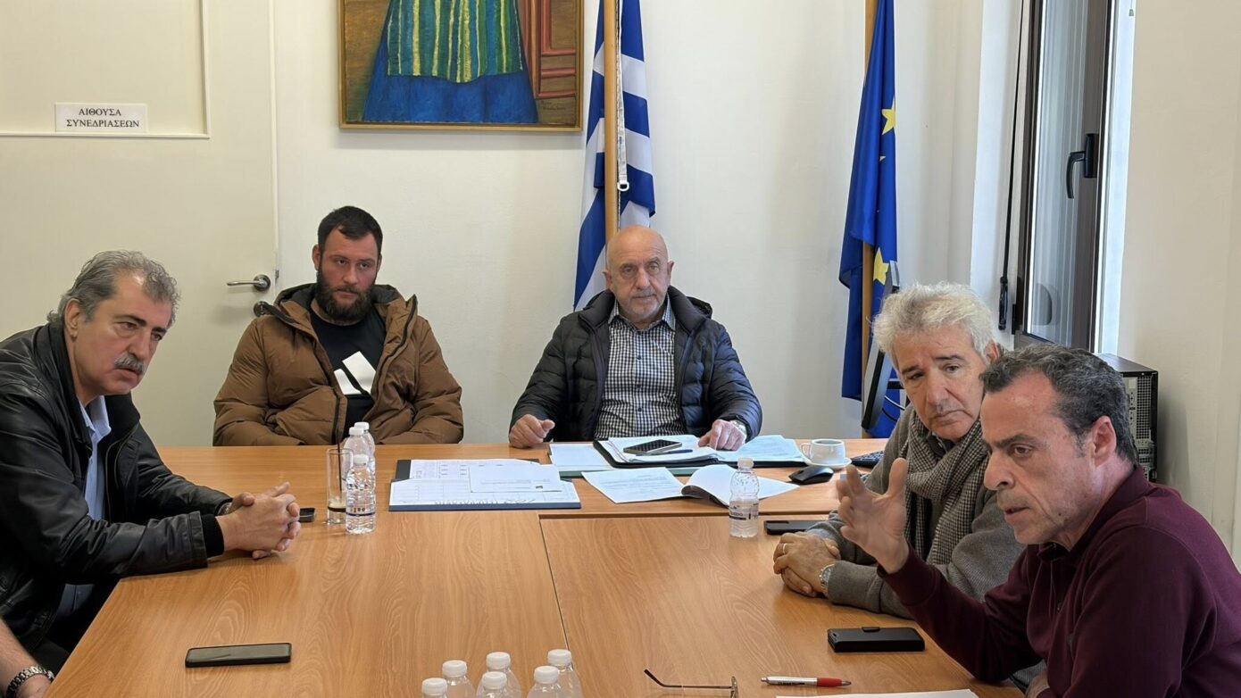 Δ.Σφακίων: Συνάντηση και επιτόπια εξέταση με τον ΟΑΚ για την ενίσχυση των πρανών στη Χώρα