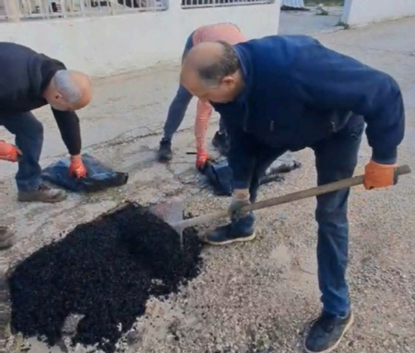 Δ.Λευκάδας: Επιδιόρθωση ζημιών στο οδικό δίκτυο