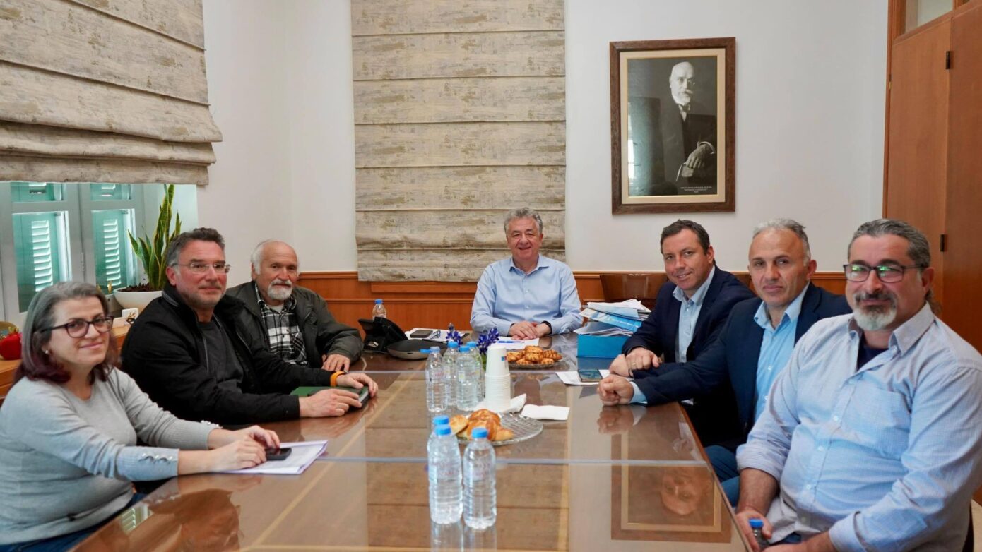 Περιφέρεια Κρήτης: Συνεργασία με τον Δήμο Αγ. Νικολάου για την αξιοποίηση υδάτινων πόρων