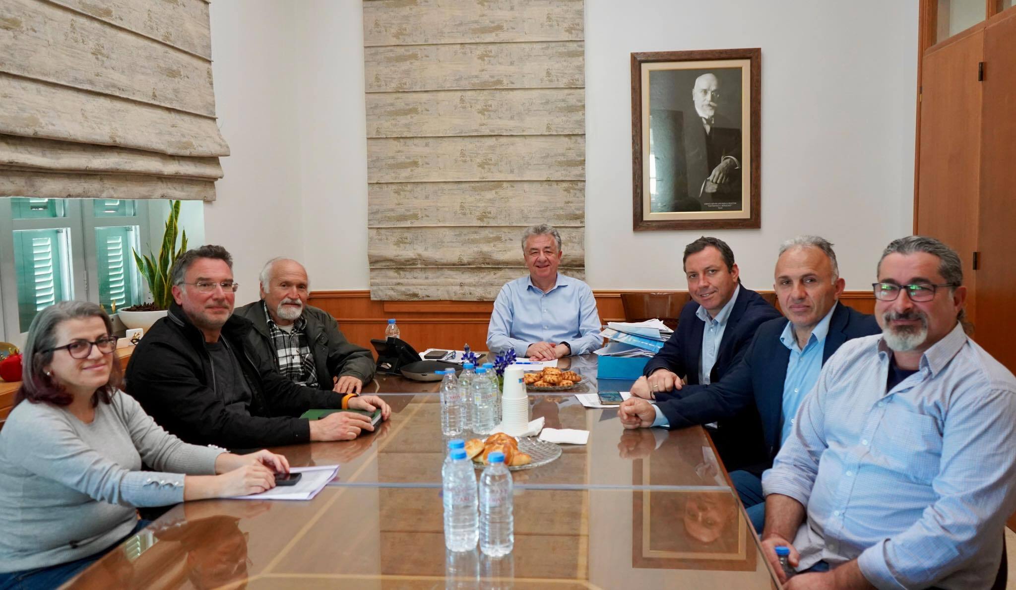 Περιφέρεια Κρήτης: Συνεργασία με τον Δήμο Αγ. Νικολάου για την αξιοποίηση υδάτινων πόρων