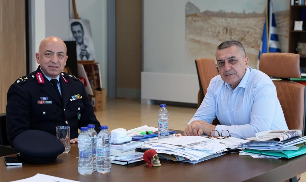 Συνάντηση Γεν. Περιφερειακού Αστυνομικού Δ/ντή Θεσσαλίας με τον Περιφερειάρχη