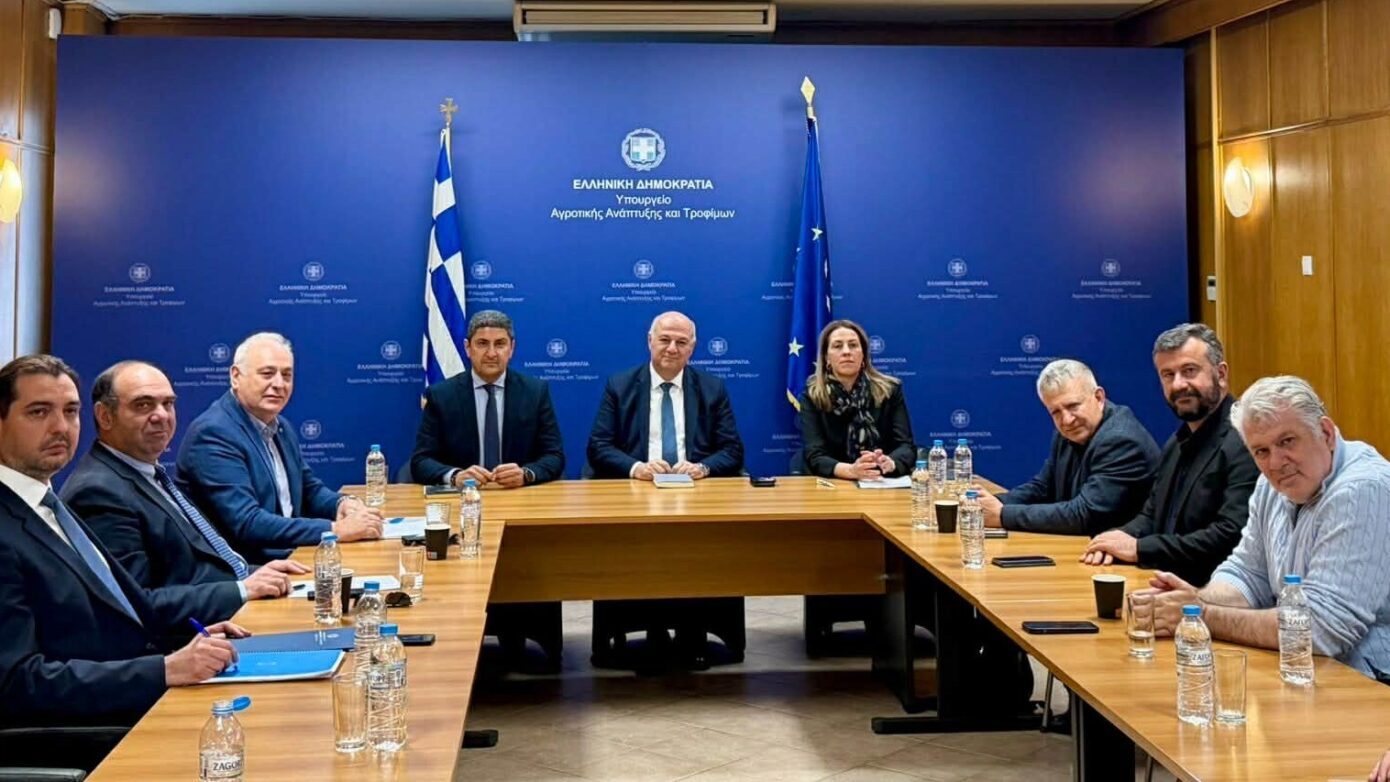 Ο Δήμαρχος Βιάννου στη συνάντηση του ΥΠΑΑΤ για αγροτική οδοποιία και αρδευτικά έργα