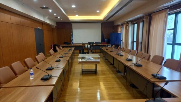 Πρόστιμα από τον Δήμο Λυκόβρυσης-Πεύκης στις ΔΕΚΟ για ζημιές