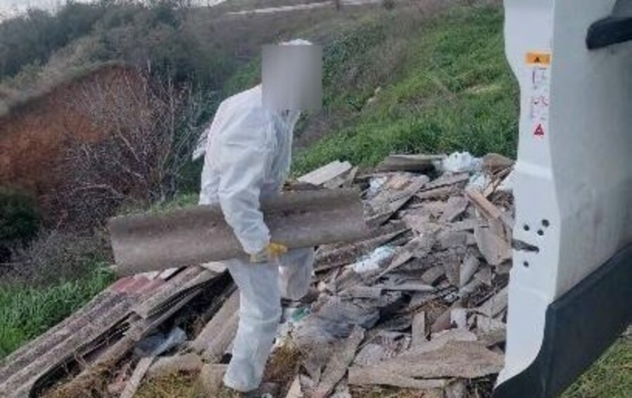 Ο Δήμος Θέρμης απομάκρυνε πάνω από έναν τόνο επικίνδυνου αμιάντου