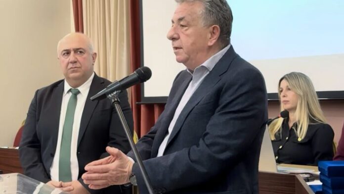 Σ. Αρναουτάκης: «Αγωνιζόμαστε για πόρους και πραγματοποιούμε έργα σε όλη την Κρήτη»