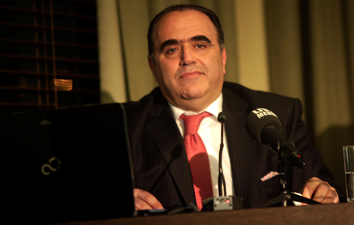 Σφακιανάκης για τις φωτογραφίες της Καισαριανής: Σαν ερευνητής έχω δει πολλά και υπάρχει αμφιβολία – Να πάνε σε εργαστήριο