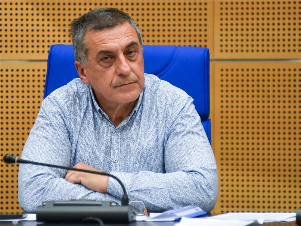 Κουρέτας: Υποστηρίζουμε τη μάχη των τοπικών κοινοτήτων κατά των λουκέτων στα ΕΛΤΑ