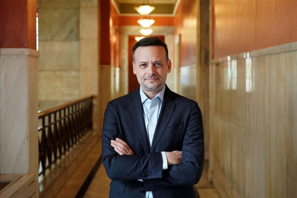 Χ. Δούκας: «Επιδιώκουμε η λογοτεχνία να ξεφύγει από τα ράφια και να αγγίξει την κοινωνία»