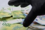 Ξεκινά δράση η καινούργια ομάδα κρούσης για τη μεγάλη φοροδιαφυγή και το λαθρεμπόριο