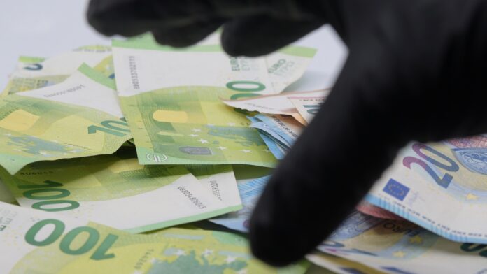 Ξεκινά δράση η καινούργια ομάδα κρούσης για τη μεγάλη φοροδιαφυγή και το λαθρεμπόριο
