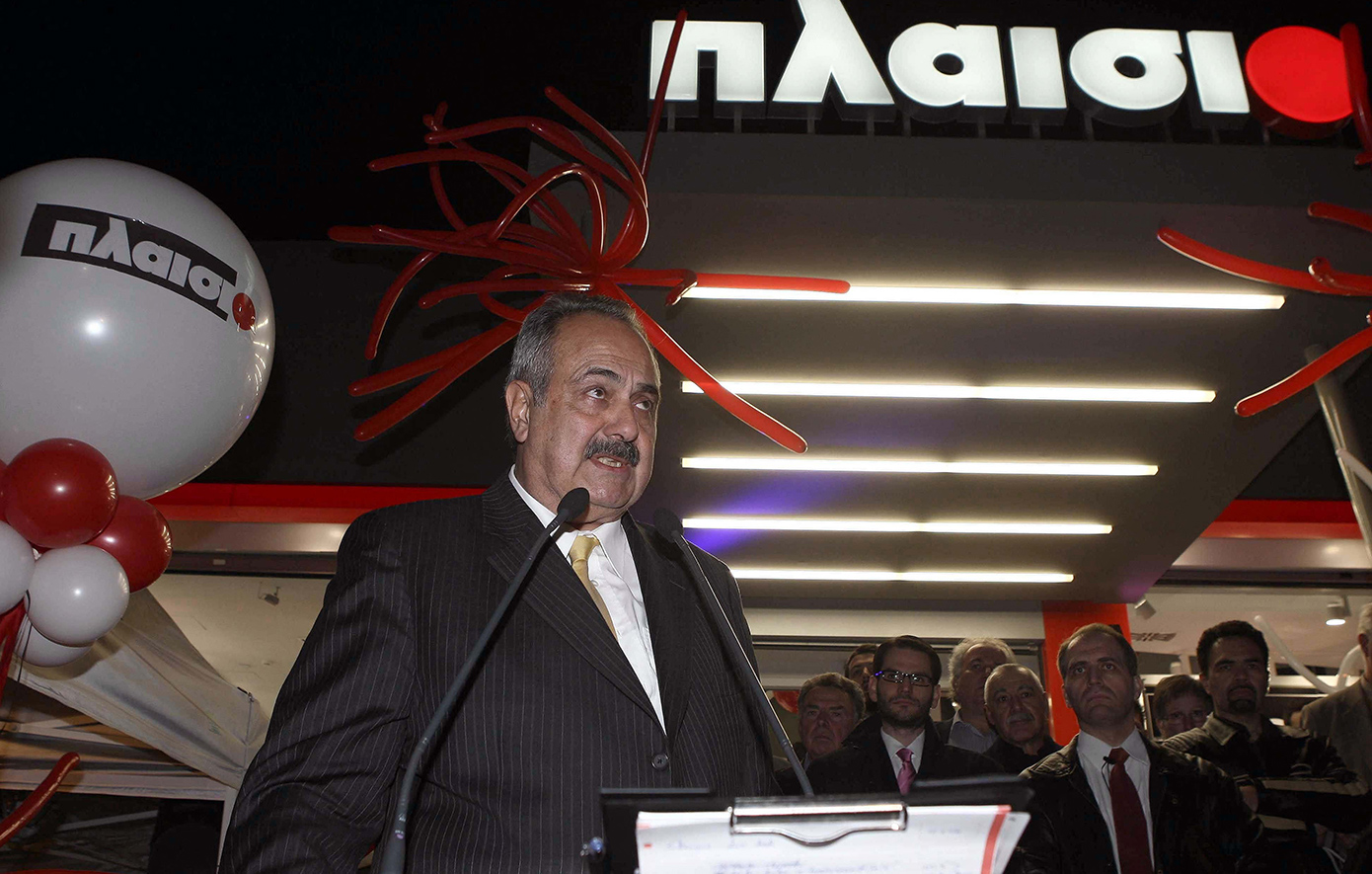 Απεβίωσε ο δημιουργός της Πλαίσιο, Γιώργος Γεράρδος