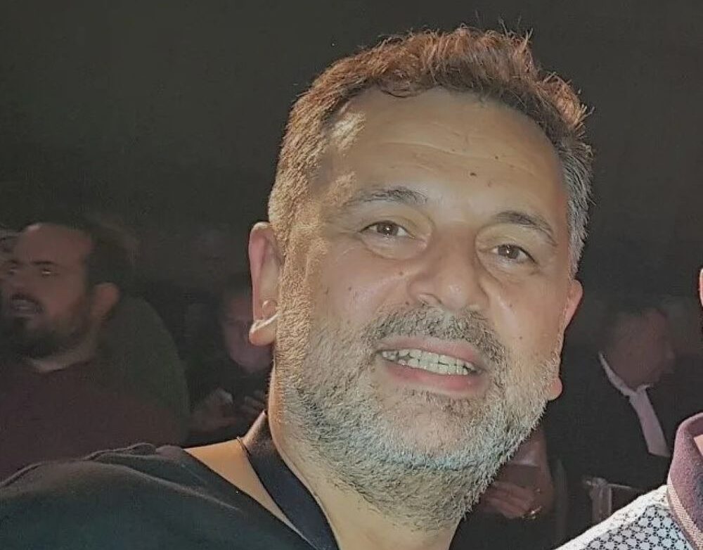 Απεβίωσε ο διευθυντής του MAD TV, Γιώργος Μάρκου, στα 58 του χρόνια