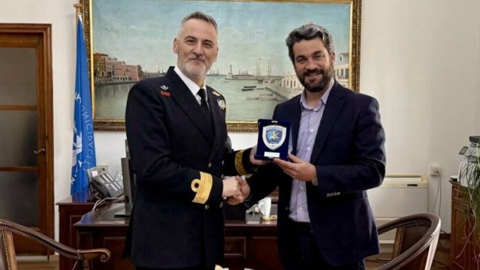 Συνάντηση Δημάρχου Χανίων με τον καινούργιο Διοικητή του ΚΕΝΑΠ
