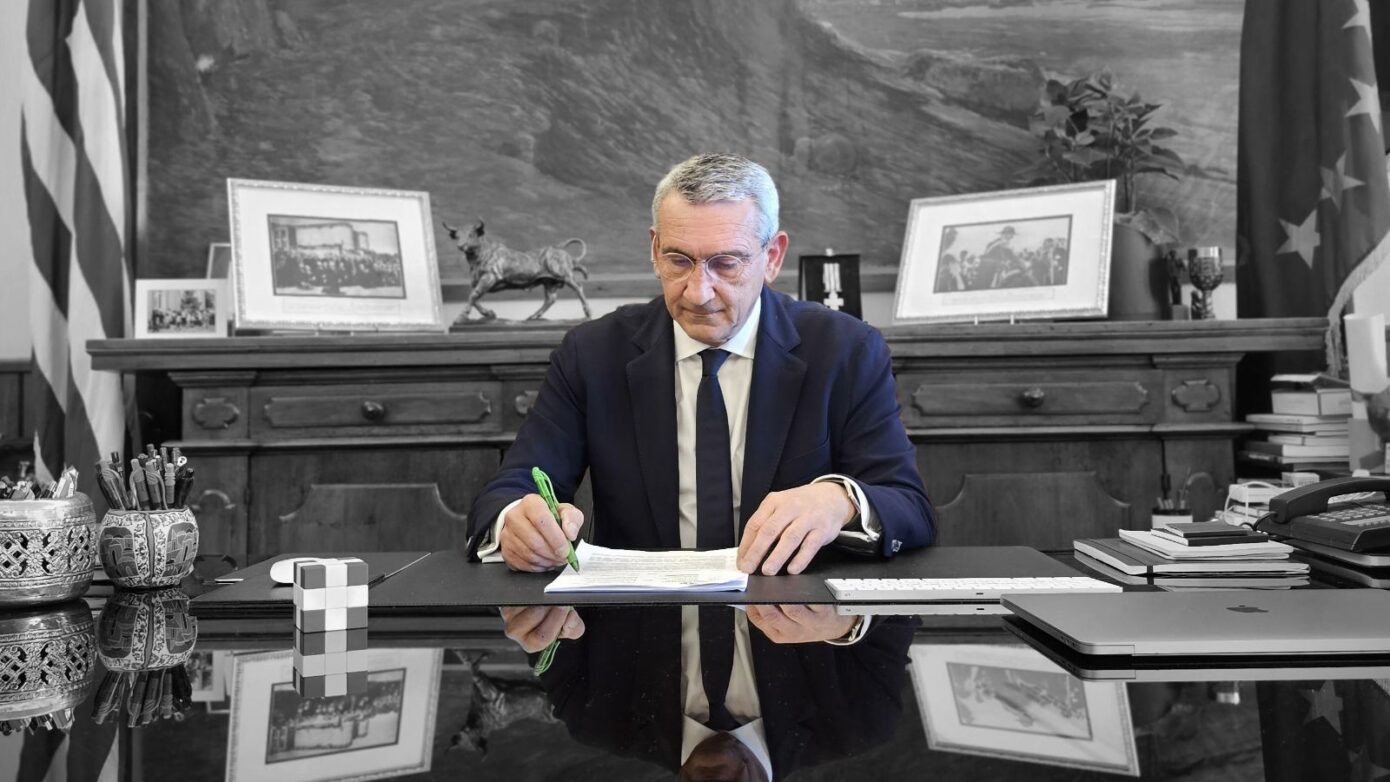 Σύσκεψη μέσω τηλεδιάσκεψης για συνεργασία Περιφερειάρχη και 29 Δημάρχων Νοτίου Αιγαίου