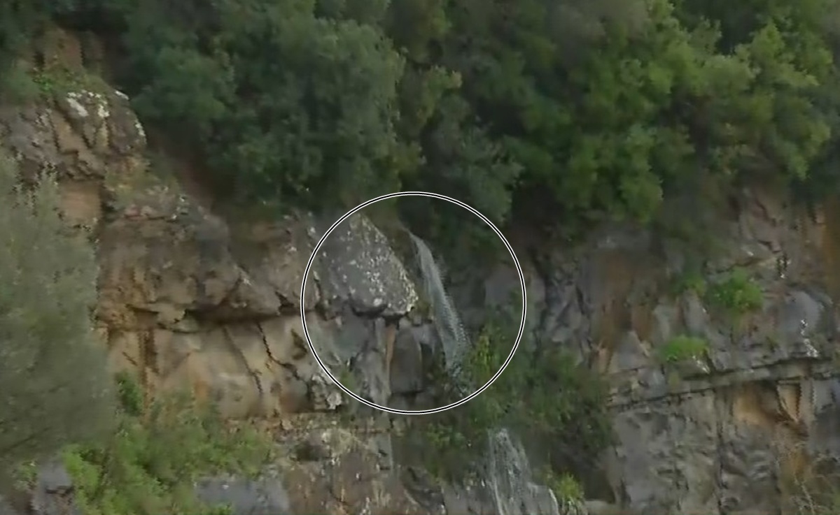 Κλειστή η παλαιά Εθνική Οδός Άρτας – Αμφιλοχίας λόγω νέας κατολίσθησης – Αποκομμένη οδικώς η Ήπειρος