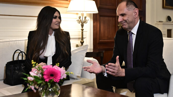 Συμφωνία ONEX-Hanwha για ναυπηγική και ενέργεια υπογράφηκε στην Ουάσιγκτον