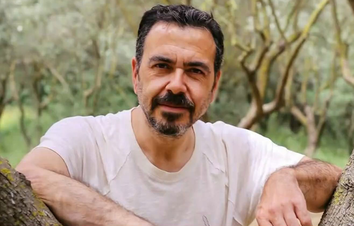 Σοκ για τον χαμό του 52χρονου μοντέρ του Mega: Υπέστη έμφραγμα και τον άφησαν αβοήθητο – «Το ΕΚΑΒ δεν ειδοποιήθηκε ποτέ»