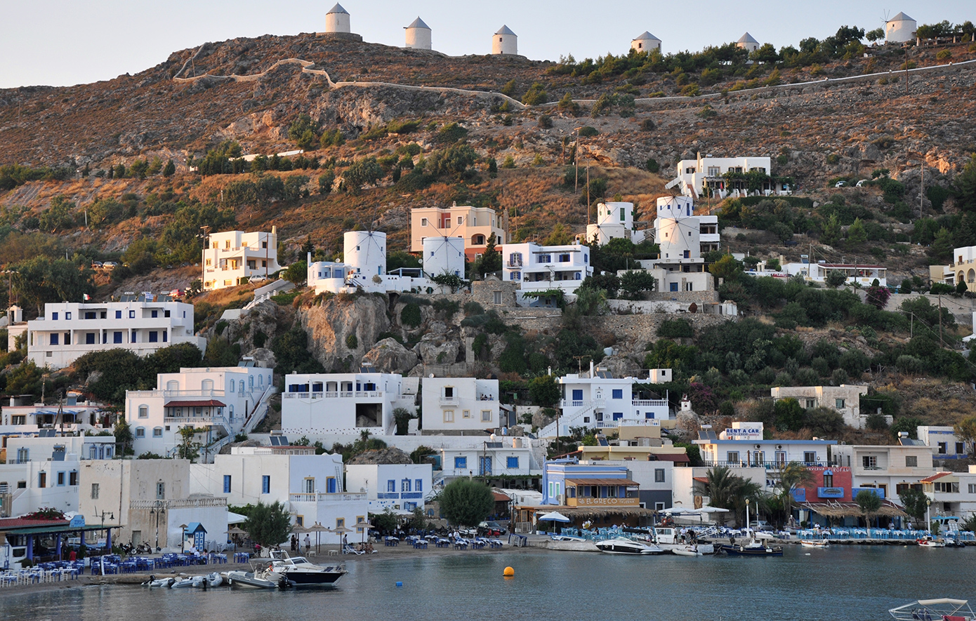 Πατέρας κακοποιούσε τον 17χρονο γιο που τον σκότωσε στη Λέρο: Τον είχε χτυπήσει και τραυματίσει με κοπίδι