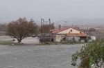 Λήμνος: Το Διαπόρι «βυθίστηκε», διάσωση δύο ατόμων – Δείτε βίντεο και εικόνες
