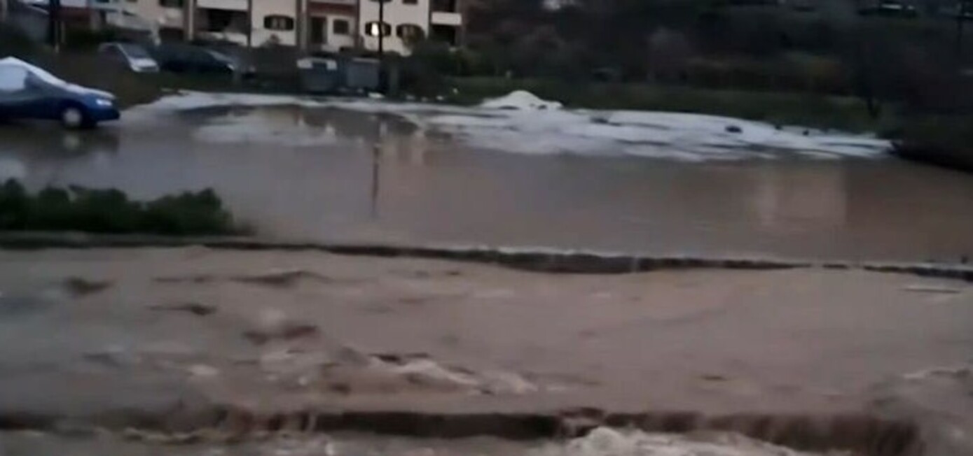 Σοβαρές επιπτώσεις από την κακοκαιρία στη Λήμνο – Ενεργοποιήθηκε το 112