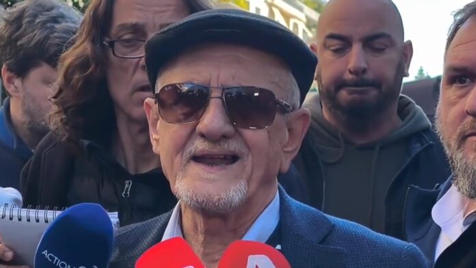 Λυμπερόπουλος από Μαξίμου: Ευνοϊκό το κλίμα, όμως η απεργία παραμένει