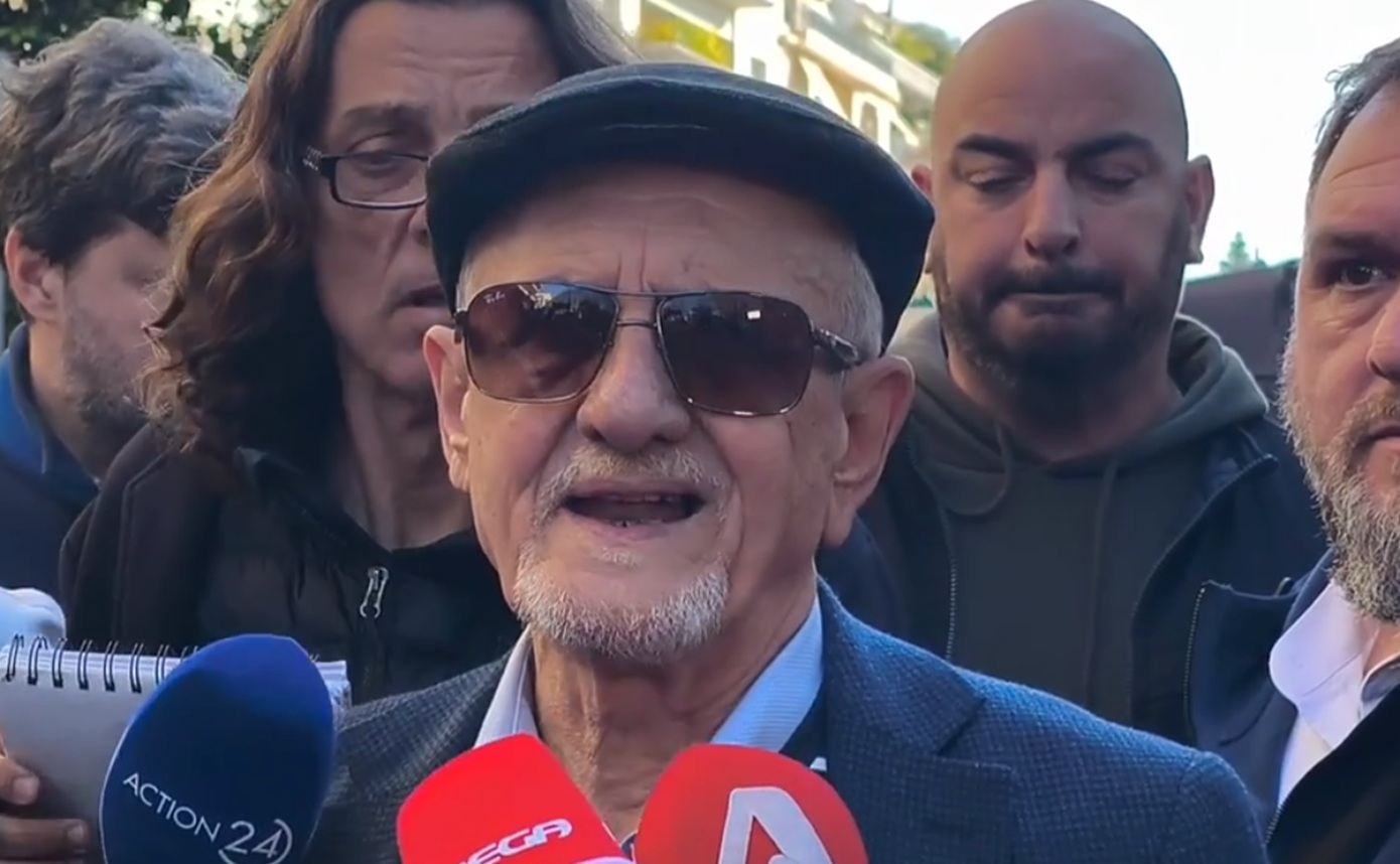 Λυμπερόπουλος από Μαξίμου: Ευνοϊκό το κλίμα, όμως η απεργία παραμένει