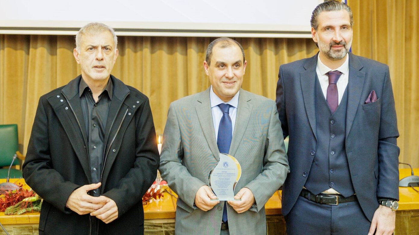 Ο Γ. Μώραλης στην ετήσια συνάντηση του Εμπορικού Συλλόγου Πειραιά