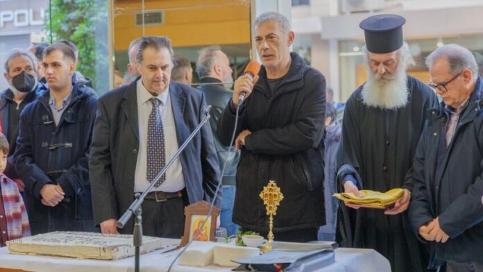 Ο Γ. Μώραλης στην τελετή κοπής βασιλόπιτας της Β’ Κοινότητας Πειραιά