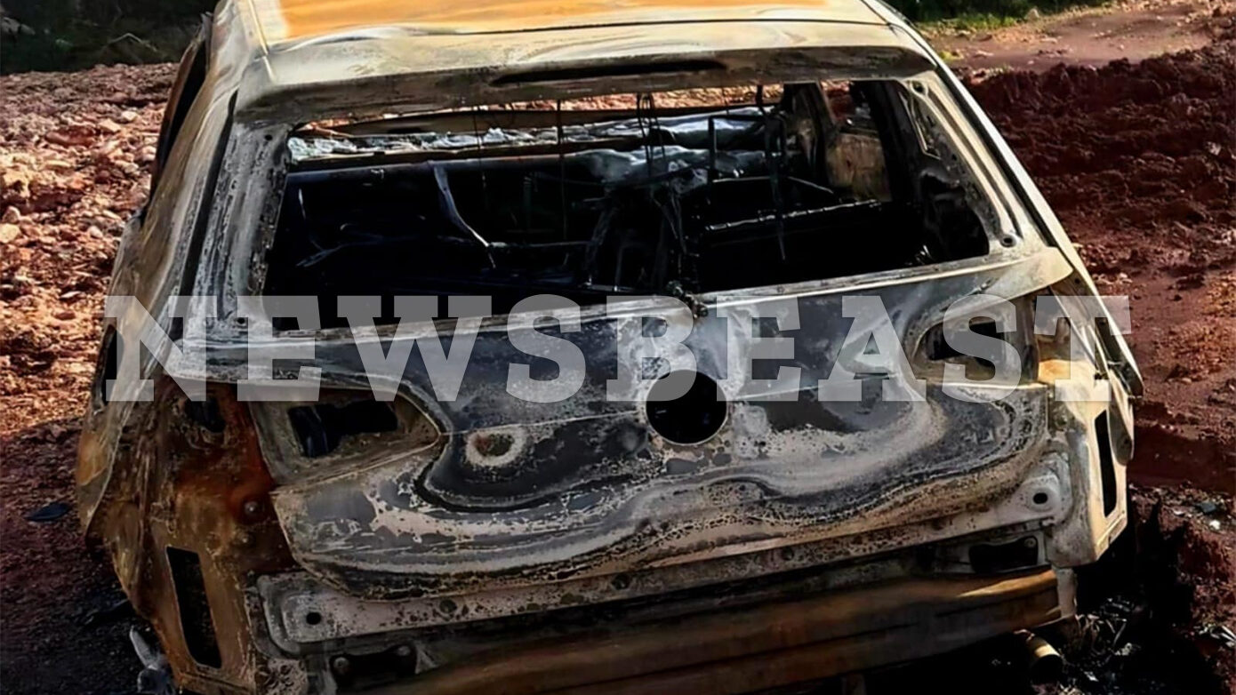 Καμένο όχημα των δολοφόνων του 27χρονου στη Νέα Πέραμο – Αποκαλυπτική φωτογραφία