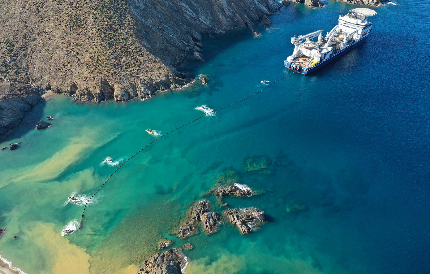 Μείωση 3,7 δισ. ευρώ για τους καταναλωτές μέχρι το 2034 μέσω των ηλεκτρικών διασυνδέσεων του ΑΔΜΗΕ