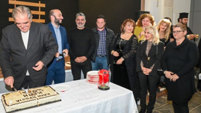 Εντυπωσιακή προσέλευση στην κοπή βασιλόπιτας των ΚΑΠΗ Λυκόβρυσης-Πεύκης