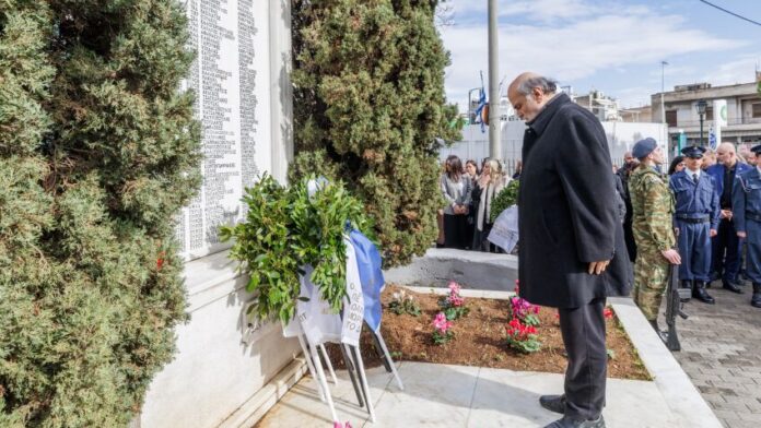 Ο Δήμος Πειραιά απέτισε φόρο τιμής στα 63 θύματα της τραγωδίας στο όρος Όθρυς