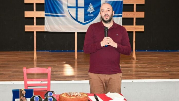 Ο Δήμαρχος Μ. Ψυχάλης στην τελετή κοπής βασιλόπιτας του ΑΟ Πεύκης