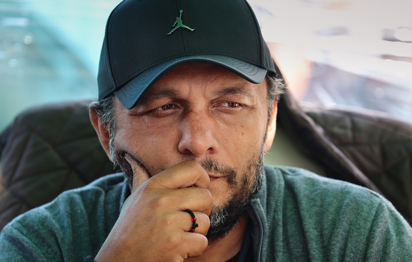 Τραγωδία Τεμπών: Καθυστέρηση στην εκταφή του Ντένι Ρούτσι κατόπιν αιτήματος της οικογένειας του