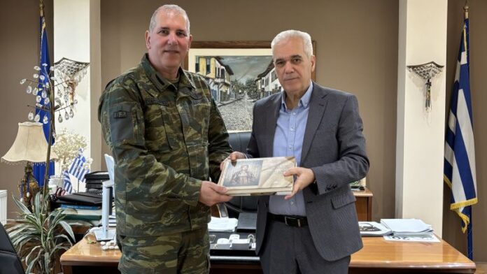 Ο καινούργιος Διοικητής της 50ης ΜΚ Ταξιαρχίας «ΑΨΟΣ» επισκέπτεται το Δημαρχείο Σουφλίου