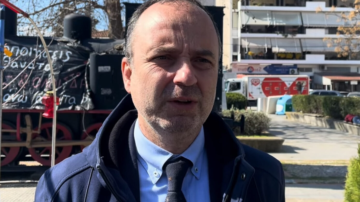 Τιμή στη Λάρισα για τα θύματα του δυστυχήματος στα Τέμπη – «Τα εργατικά ατυχήματα αυξάνονται διαρκώς», ανέφερε ο Στοϊμενίδης