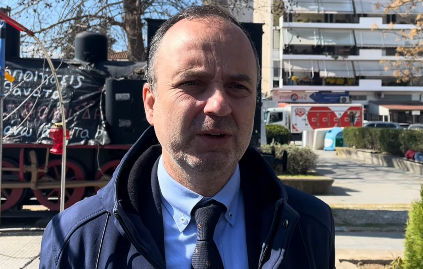 Τιμή στη Λάρισα για τα θύματα του δυστυχήματος στα Τέμπη – «Τα εργατικά ατυχήματα αυξάνονται διαρκώς», ανέφερε ο Στοϊμενίδης