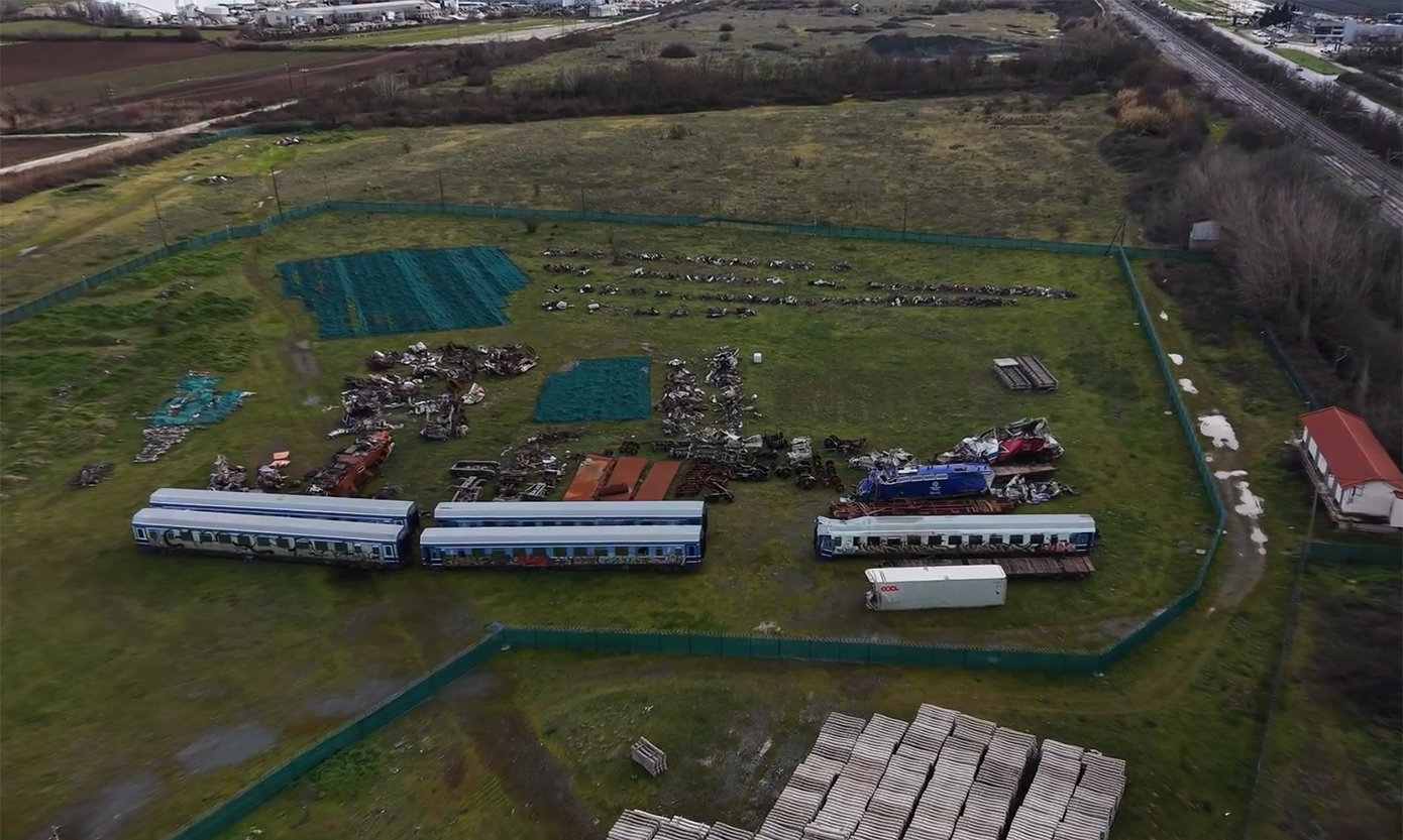 Τρία χρόνια μετά τα Τέμπη: Στο Κουλούρι ο χρόνος πάγωσε στις 28 Φεβρουαρίου 2023 – Το ανοιχτό «νεκροταφείο» των βαγονιών