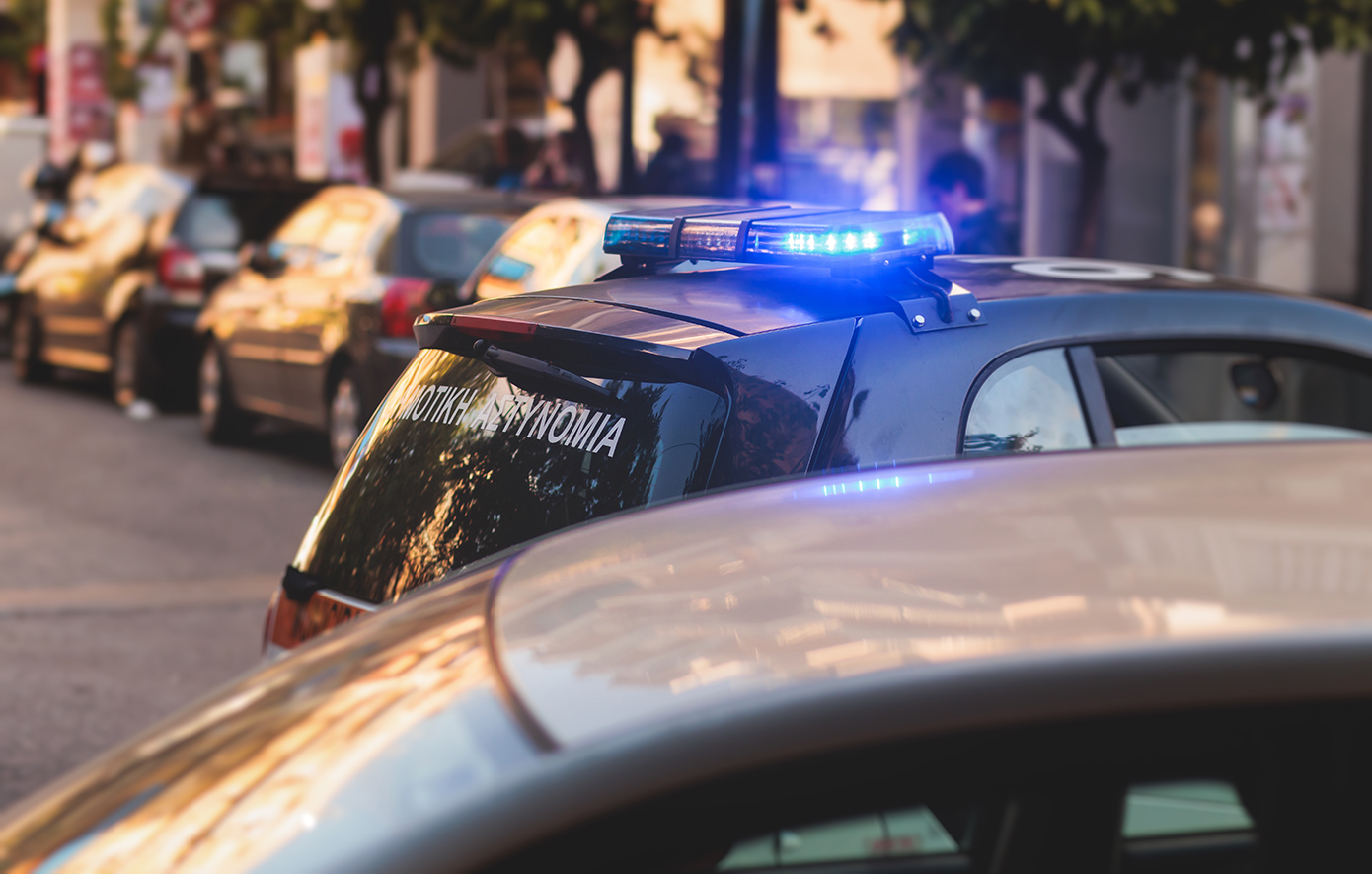 Επιτέθηκαν και λήστεψαν 22χρονο στην Αργυρούπολη άγνωστοι δράστες